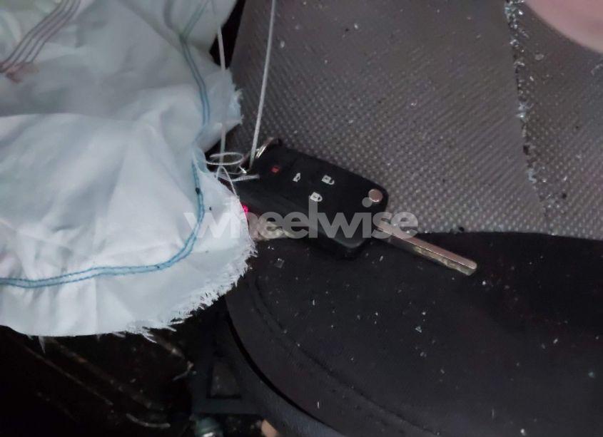 Photo 11 of 2013 Chevrolet Cruze LS AUTO (VIN 1G1PA5SH3D7109876)