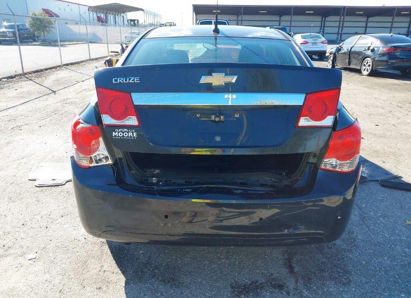 Photo 17 of 2013 Chevrolet Cruze LS AUTO (VIN 1G1PA5SH3D7110865)