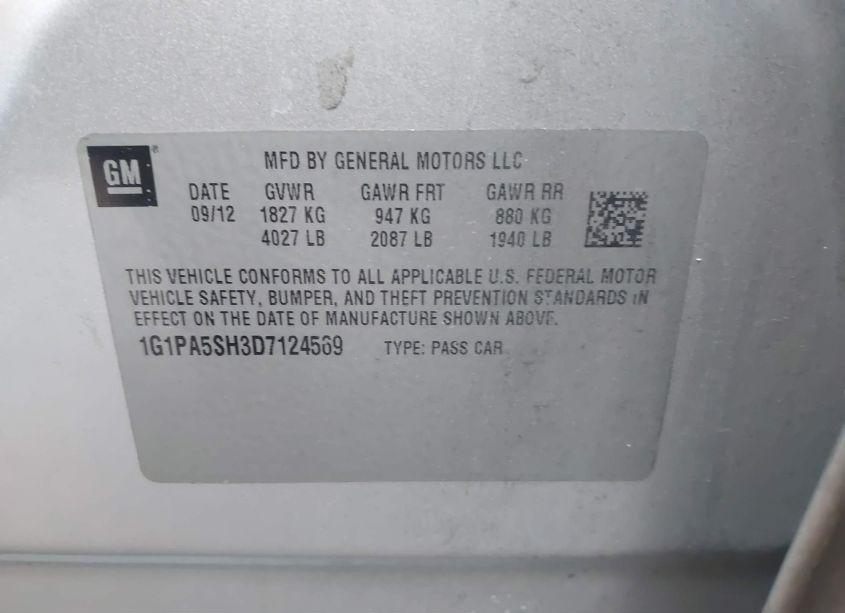 Photo 9 of 2013 Chevrolet Cruze LS AUTO (VIN 1G1PA5SH3D7124569)