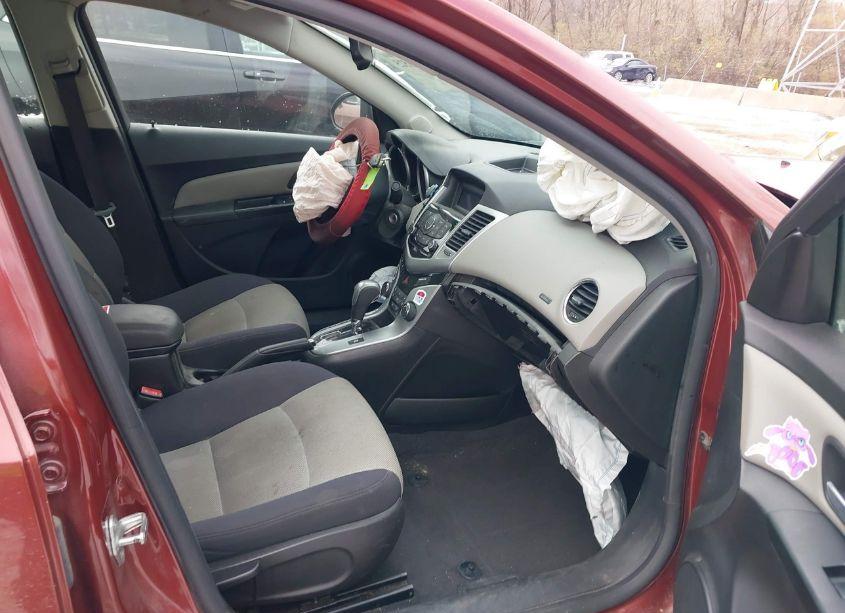 Photo 5 of 2013 Chevrolet Cruze LS AUTO (VIN 1G1PA5SH3D7166093)