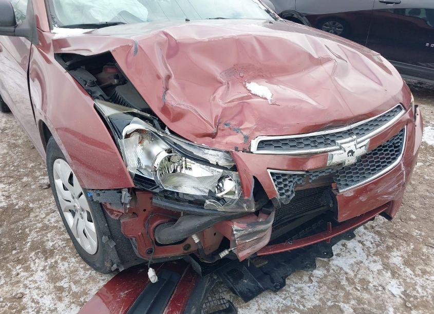 Photo 6 of 2013 Chevrolet Cruze LS AUTO (VIN 1G1PA5SH3D7166093)