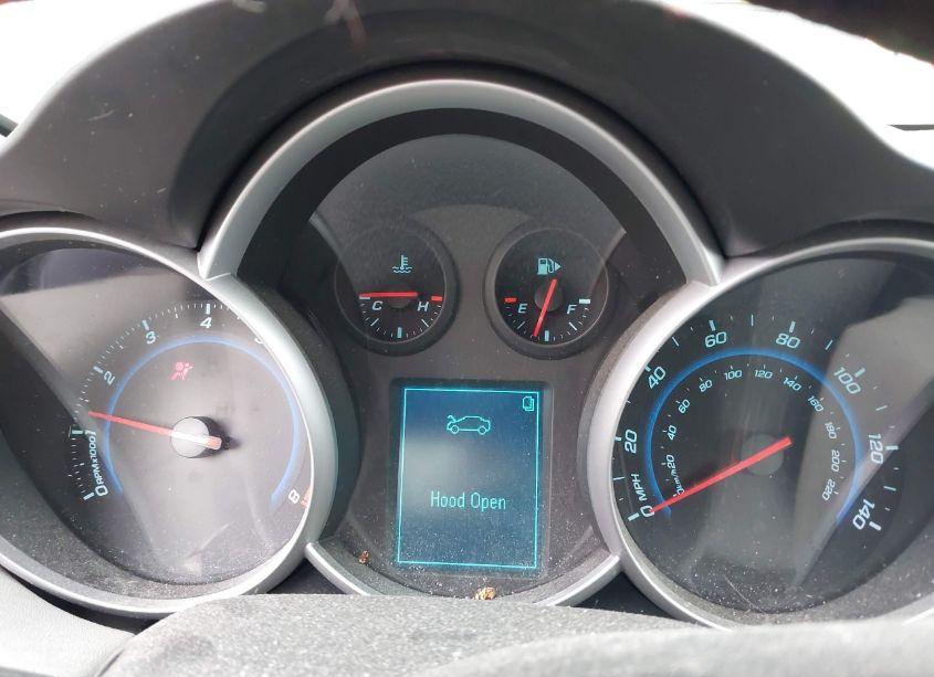 Photo 7 of 2013 Chevrolet Cruze LS AUTO (VIN 1G1PA5SH3D7166093)