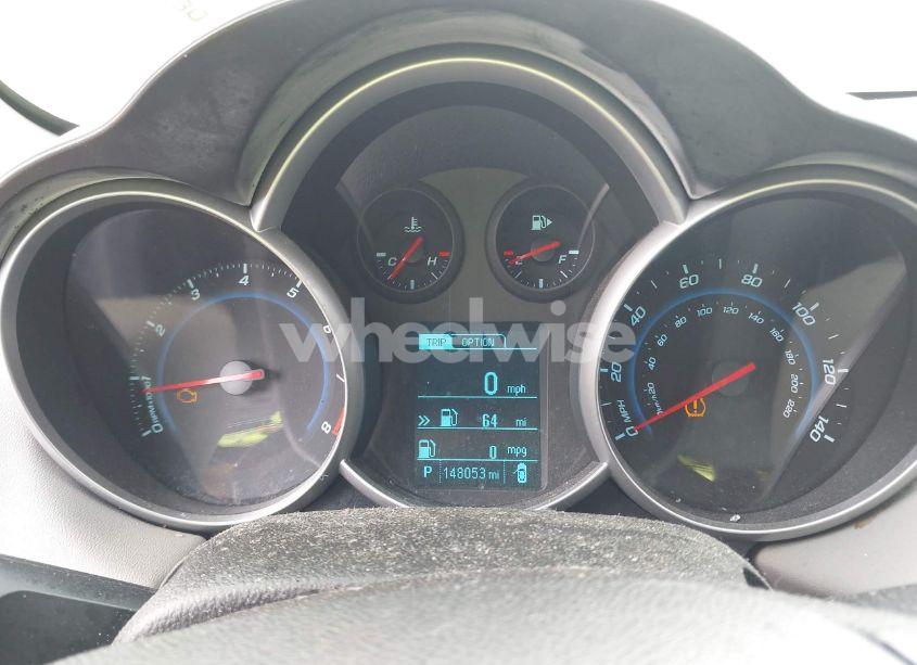 Photo 7 of 2013 Chevrolet Cruze LS AUTO (VIN 1G1PA5SH3D7215003)