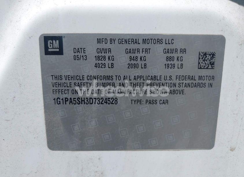 Photo 9 of 2013 Chevrolet Cruze LS AUTO (VIN 1G1PA5SH3D7324528)