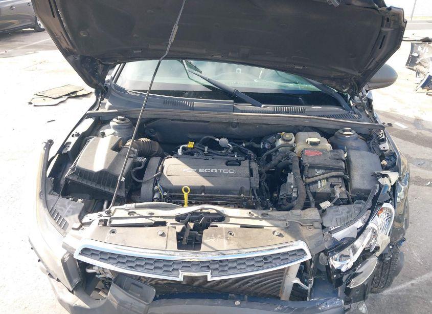 Photo 10 of 2014 Chevrolet Cruze LS AUTO (VIN 1G1PA5SH3E7186443)