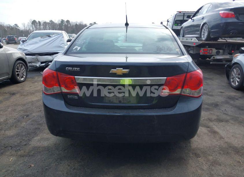 Photo 16 of 2014 Chevrolet Cruze LS AUTO (VIN 1G1PA5SH3E7187463)