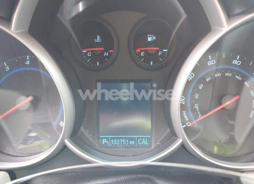 Photo 7 of 2014 Chevrolet Cruze LS AUTO (VIN 1G1PA5SH3E7187463)