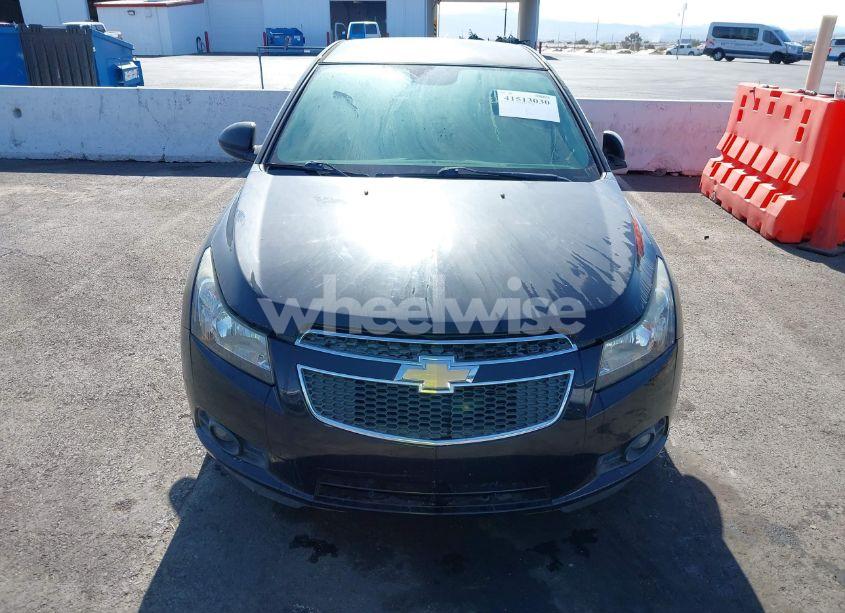Photo 6 of 2014 Chevrolet Cruze LS AUTO (VIN 1G1PA5SH3E7243918)