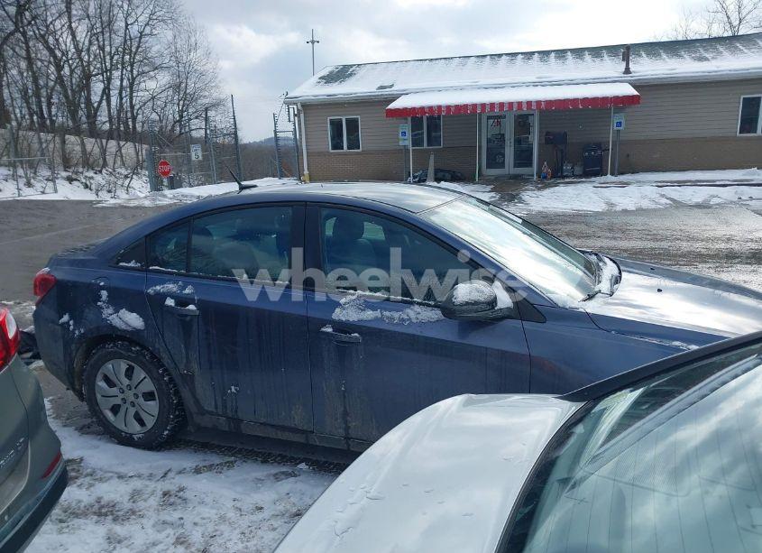 Photo 14 of 2014 Chevrolet Cruze LS AUTO (VIN 1G1PA5SH3E7267314)