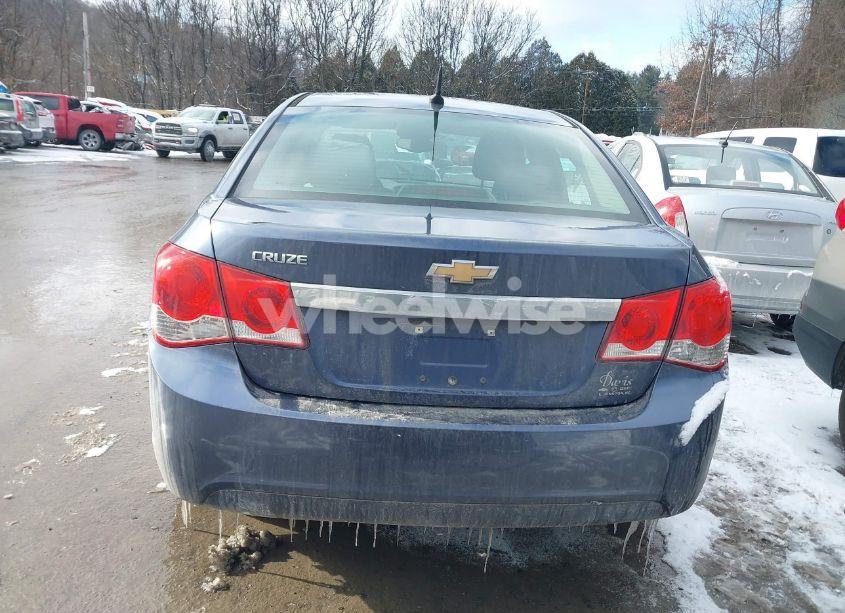 Photo 17 of 2014 Chevrolet Cruze LS AUTO (VIN 1G1PA5SH3E7267314)
