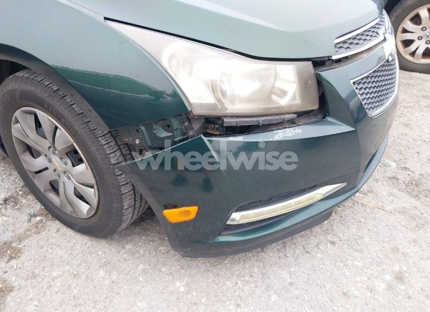 Photo 6 of 2014 Chevrolet Cruze LS AUTO (VIN 1G1PA5SH3E7387632)