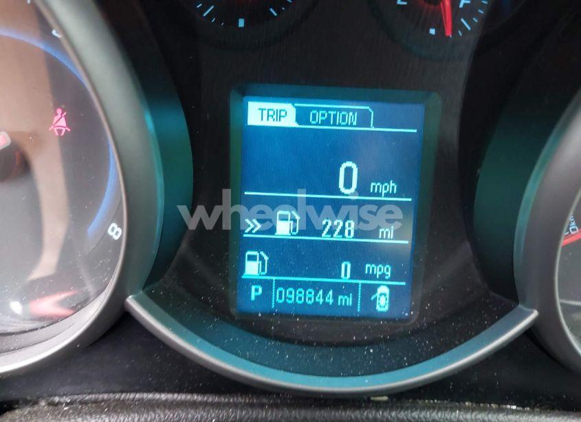 Photo 7 of 2014 Chevrolet Cruze LS AUTO (VIN 1G1PA5SH3E7387632)