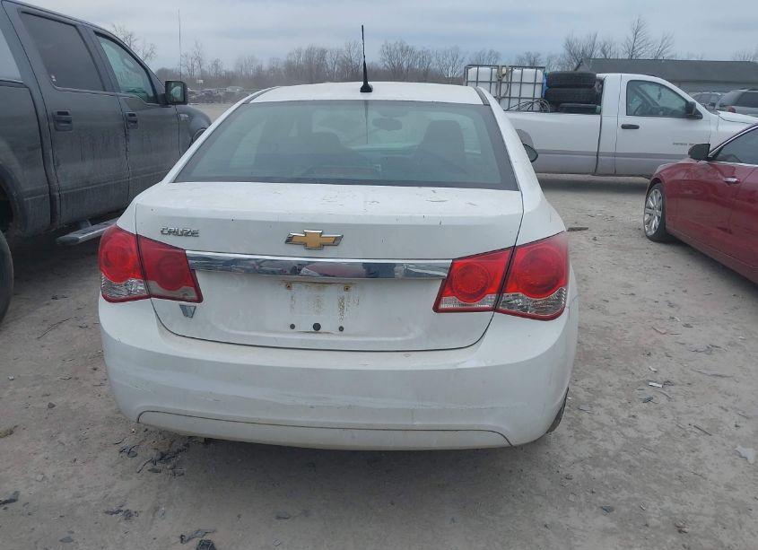 Photo 17 of 2014 Chevrolet Cruze LS AUTO (VIN 1G1PA5SH3E7442922)