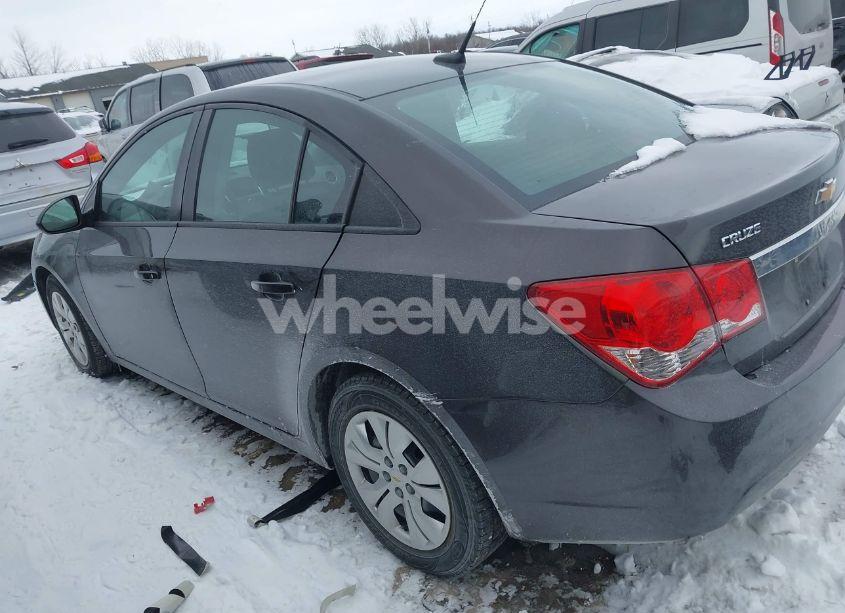 Photo 14 of 2014 Chevrolet Cruze LS AUTO (VIN 1G1PA5SH3E7447974)