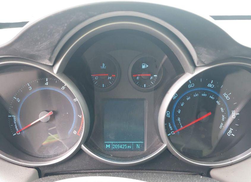 Photo 7 of 2014 Chevrolet Cruze LS AUTO (VIN 1G1PA5SH3E7451989)