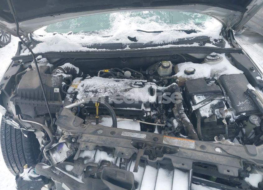 Photo 10 of 2013 Chevrolet Cruze LS AUTO (VIN 1G1PA5SH4D7169956)