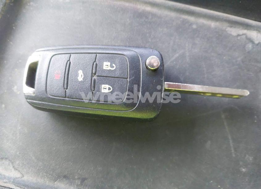 Photo 11 of 2013 Chevrolet Cruze LS AUTO (VIN 1G1PA5SH4D7169956)