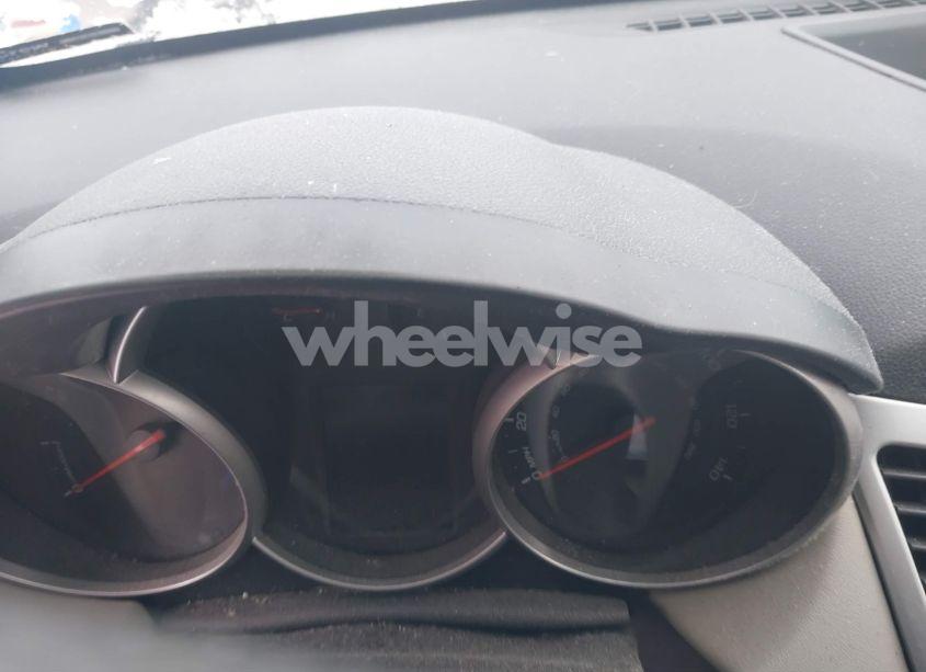 Photo 7 of 2013 Chevrolet Cruze LS AUTO (VIN 1G1PA5SH4D7169956)