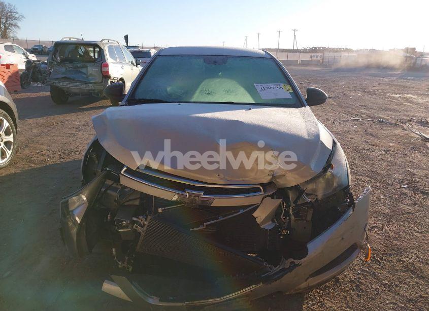 Photo 12 of 2013 Chevrolet Cruze LS AUTO (VIN 1G1PA5SH4D7184571)