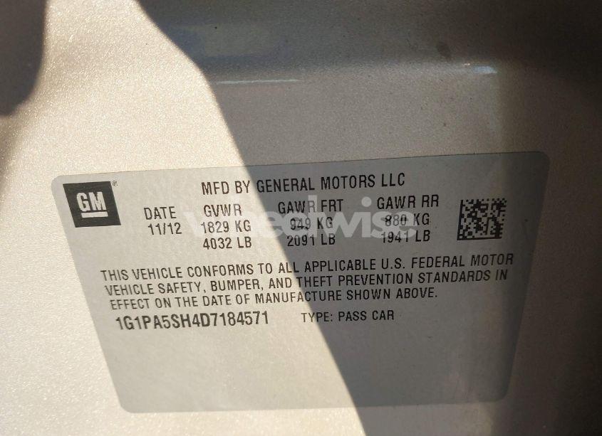 Photo 9 of 2013 Chevrolet Cruze LS AUTO (VIN 1G1PA5SH4D7184571)