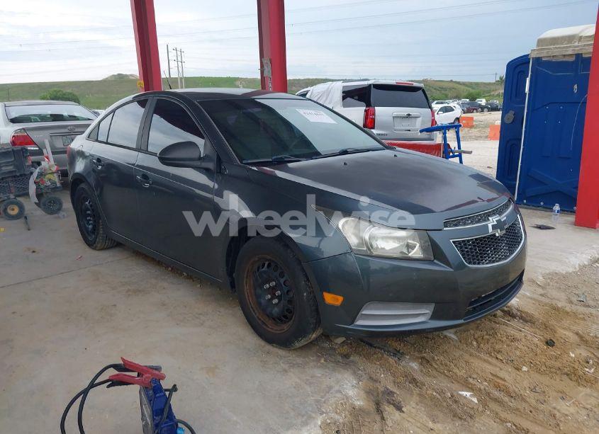 2013 Chevrolet Cruze LS AUTO (VIN 1G1PA5SH4D7226446) main photo