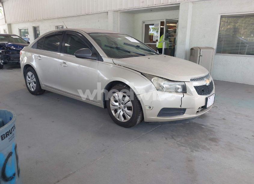 2013 Chevrolet Cruze LS AUTO (VIN 1G1PA5SH4D7266381) main photo