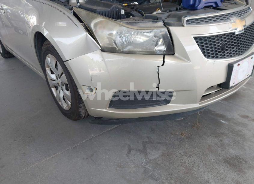 Photo 6 of 2013 Chevrolet Cruze LS AUTO (VIN 1G1PA5SH4D7266381)