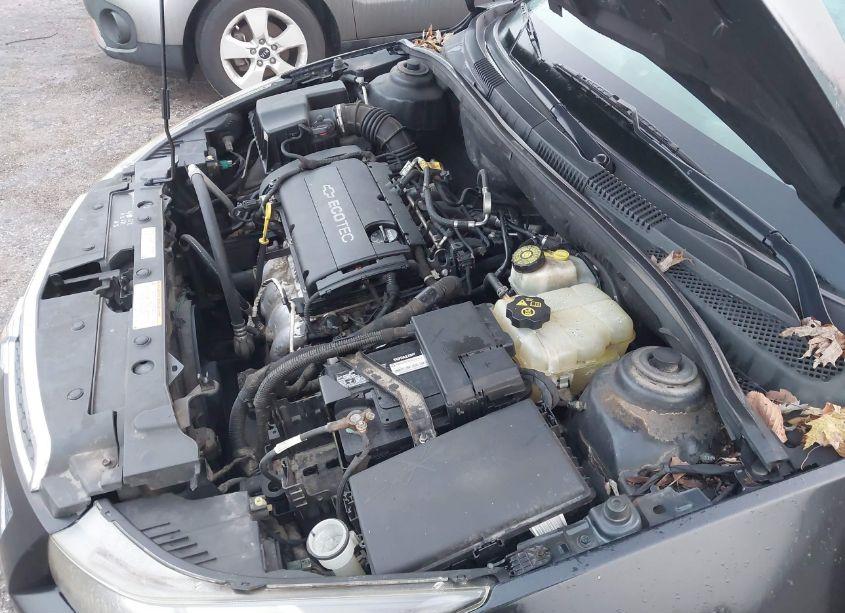 Photo 6 of 2013 Chevrolet Cruze LS AUTO (VIN 1G1PA5SH4D7277347)