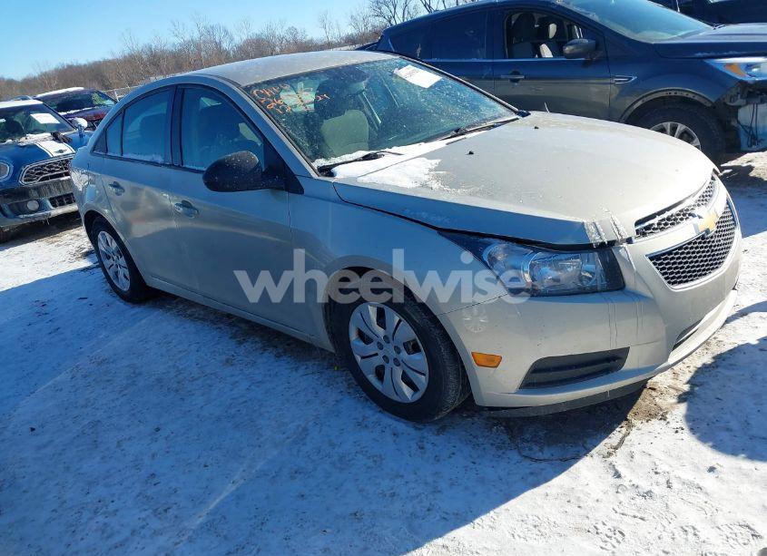 2013 Chevrolet Cruze LS AUTO (VIN 1G1PA5SH4D7294259) main photo