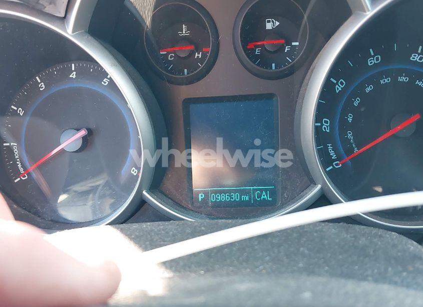 Photo 15 of 2013 Chevrolet Cruze LS AUTO (VIN 1G1PA5SH4D7294259)