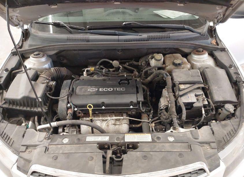 Photo 10 of 2013 Chevrolet Cruze LS AUTO (VIN 1G1PA5SH4D7305955)