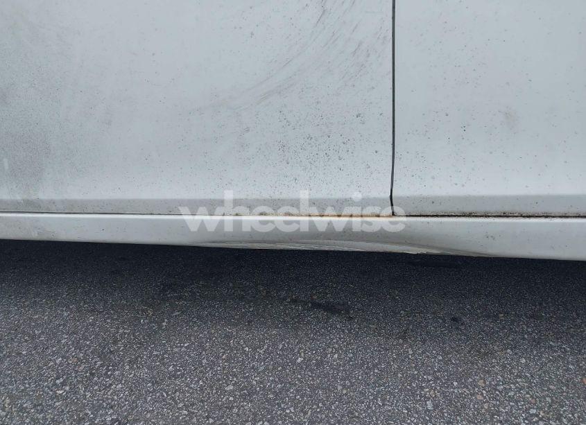 Photo 6 of 2013 Chevrolet Cruze LS AUTO (VIN 1G1PA5SH4D7308547)