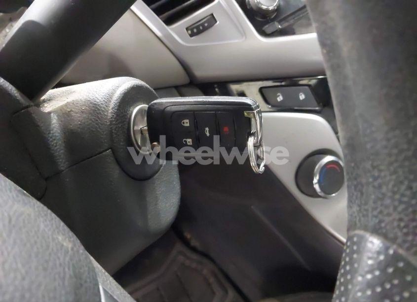Photo 11 of 2013 Chevrolet Cruze LS AUTO (VIN 1G1PA5SH4D7321198)