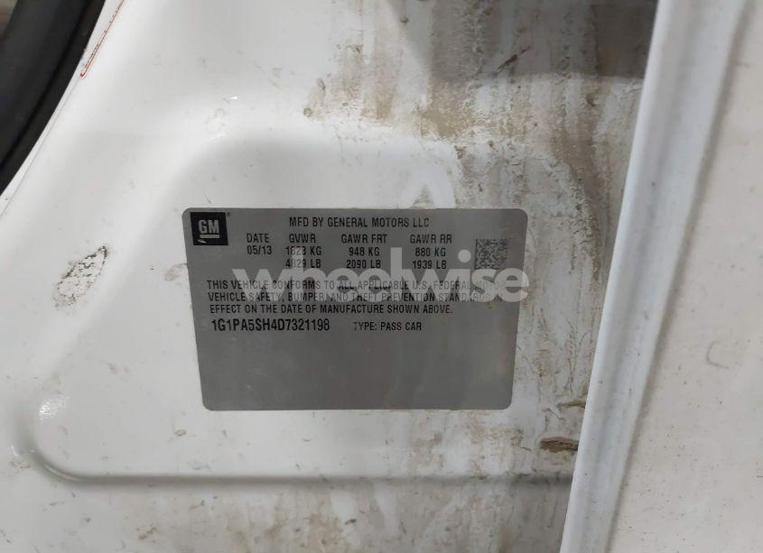 Photo 9 of 2013 Chevrolet Cruze LS AUTO (VIN 1G1PA5SH4D7321198)