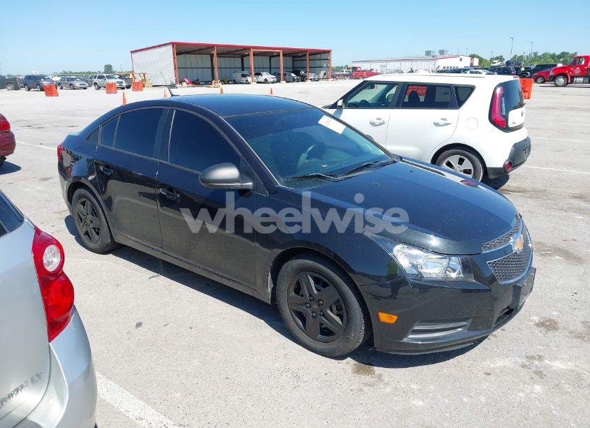 2013 Chevrolet Cruze LS AUTO (VIN 1G1PA5SH4D7328992) main photo
