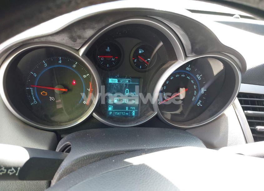 Photo 7 of 2013 Chevrolet Cruze LS AUTO (VIN 1G1PA5SH4D7328992)