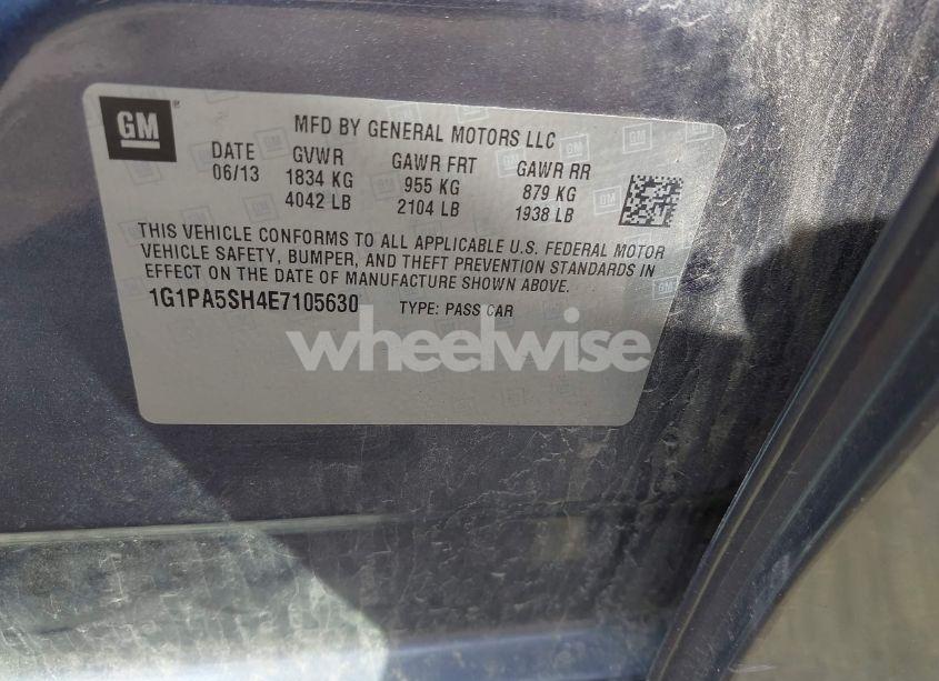 Photo 9 of 2014 Chevrolet Cruze LS AUTO (VIN 1G1PA5SH4E7105630)