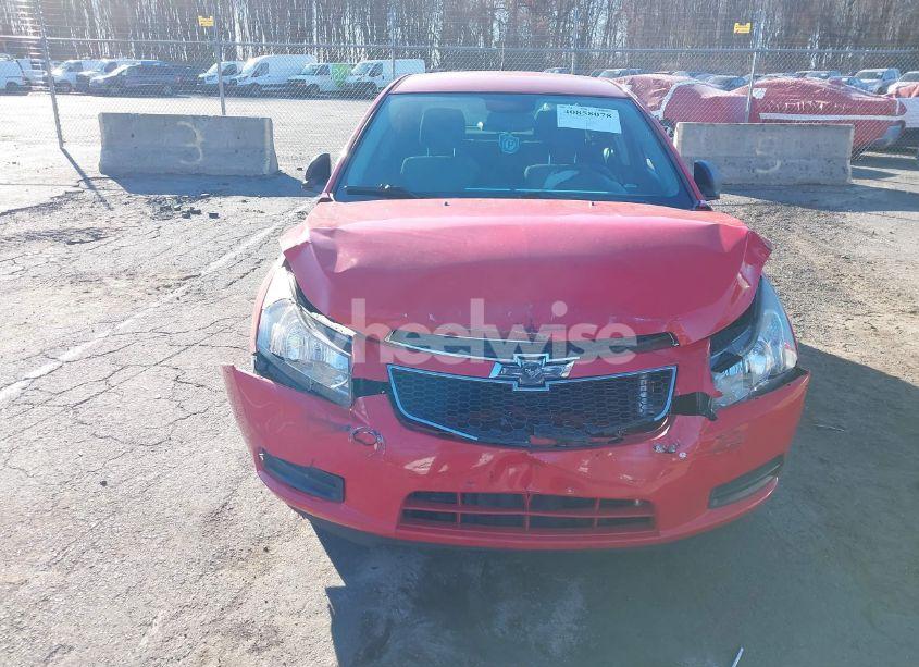 Photo 11 of 2014 Chevrolet Cruze LS AUTO (VIN 1G1PA5SH4E7159512)