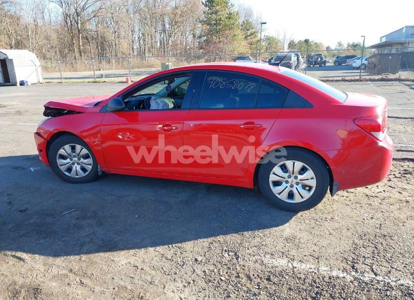 Photo 13 of 2014 Chevrolet Cruze LS AUTO (VIN 1G1PA5SH4E7159512)