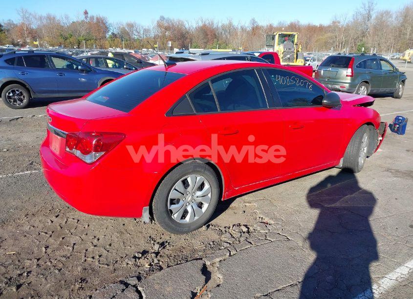 Photo 4 of 2014 Chevrolet Cruze LS AUTO (VIN 1G1PA5SH4E7159512)
