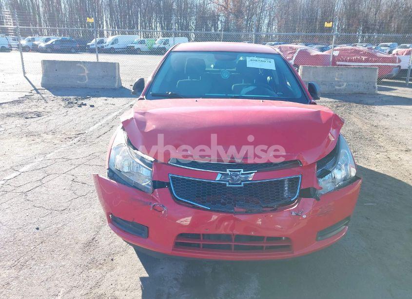 Photo 6 of 2014 Chevrolet Cruze LS AUTO (VIN 1G1PA5SH4E7159512)