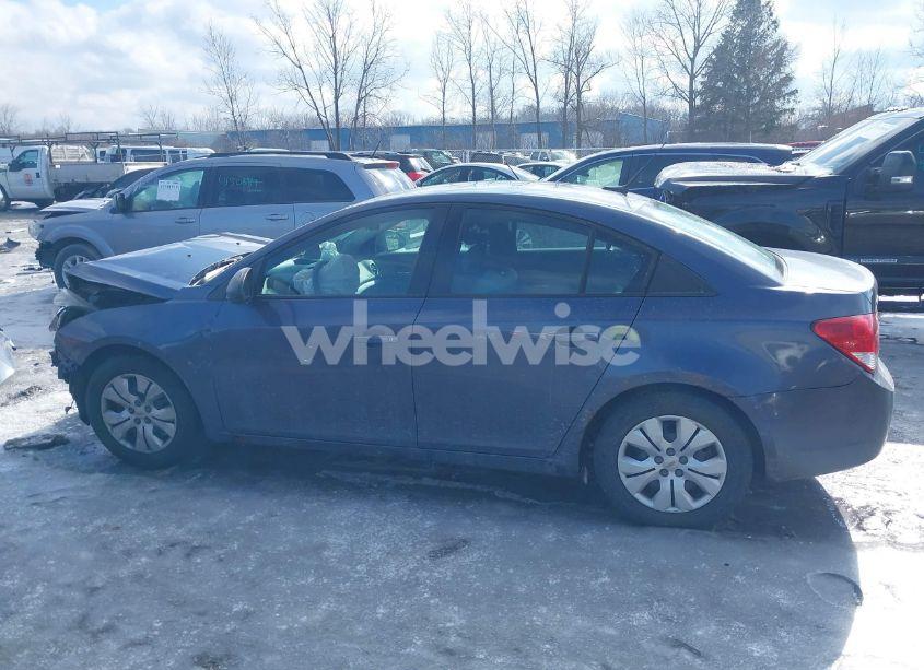 Photo 15 of 2014 Chevrolet Cruze LS AUTO (VIN 1G1PA5SH4E7245063)