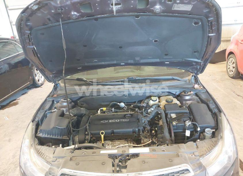 Photo 10 of 2014 Chevrolet Cruze LS AUTO (VIN 1G1PA5SH4E7348418)