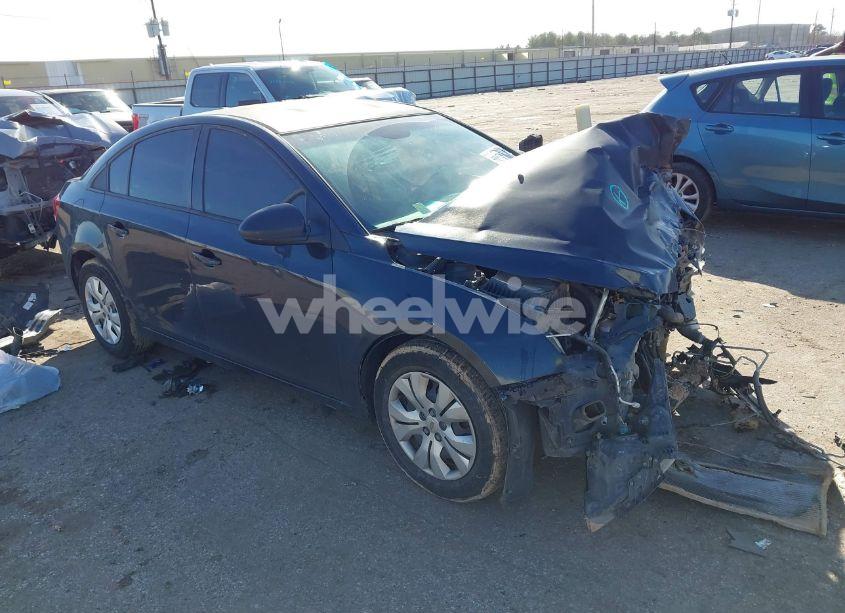 2015 Chevrolet Cruze LS AUTO (VIN 1G1PA5SH4F7159835) main photo