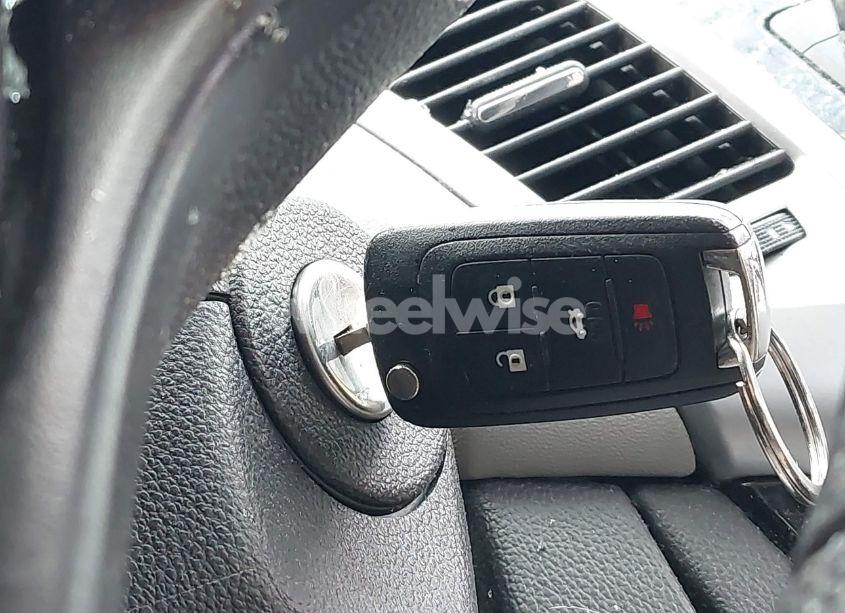 Photo 11 of 2015 Chevrolet Cruze LS AUTO (VIN 1G1PA5SH4F7219323)