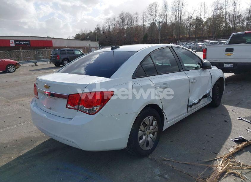 Photo 4 of 2015 Chevrolet Cruze LS AUTO (VIN 1G1PA5SH4F7232167)