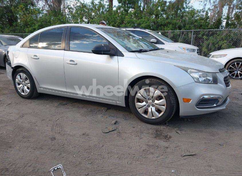 2015 Chevrolet Cruze LS AUTO (VIN 1G1PA5SH4F7255786) main photo
