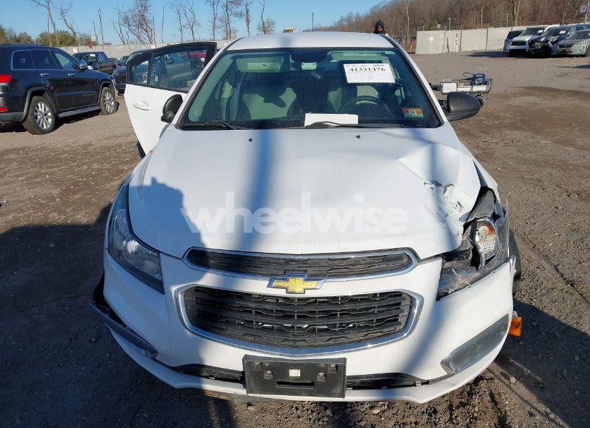 Photo 12 of 2015 Chevrolet Cruze LS AUTO (VIN 1G1PA5SH4F7269624)