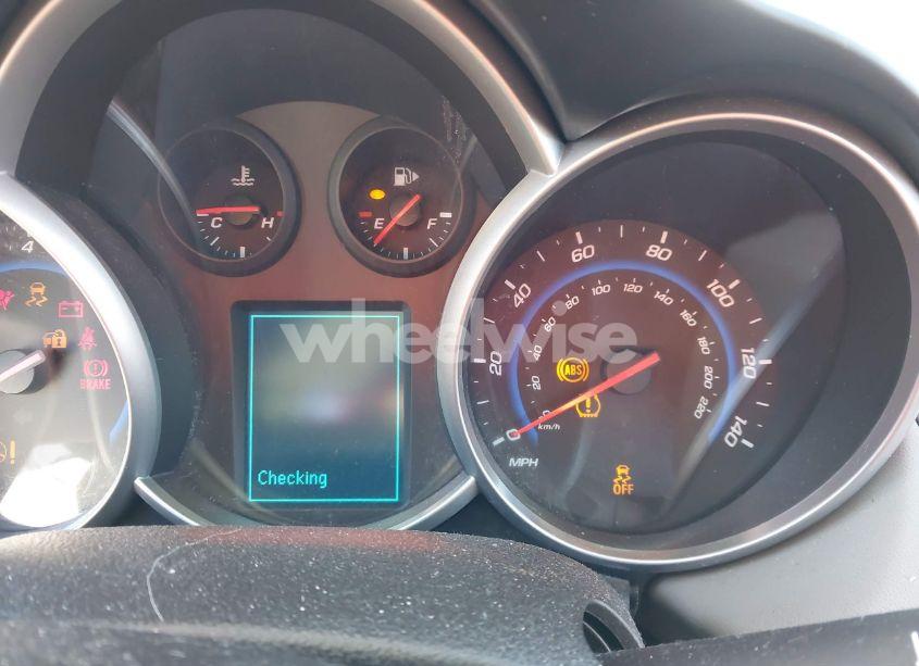 Photo 7 of 2015 Chevrolet Cruze LS AUTO (VIN 1G1PA5SH4F7269624)