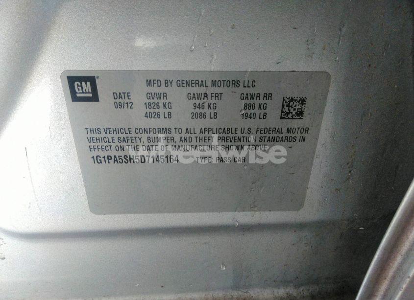 Photo 9 of 2013 Chevrolet Cruze LS AUTO (VIN 1G1PA5SH5D7145164)